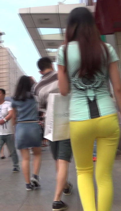 【视频】一位环肥燕瘦的时尚个性服饰翘臀女神[ZJ-6132]
