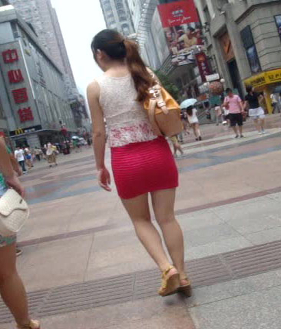 【视频】街拍明艳不可方物的时尚优美装束翘臀女生[VZ-J958]