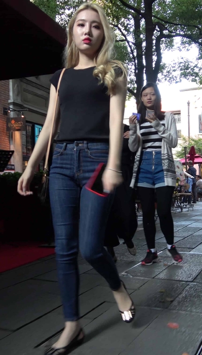 【视频】一位如花似玉的性感优雅装扮大长腿美女[GH-G748]
